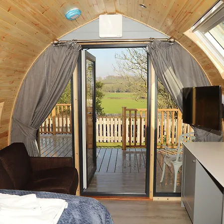 The Kellbank Hotel 3*