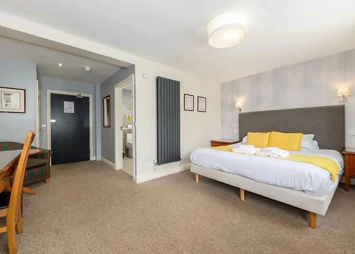 Hotel The Kellbank 3*