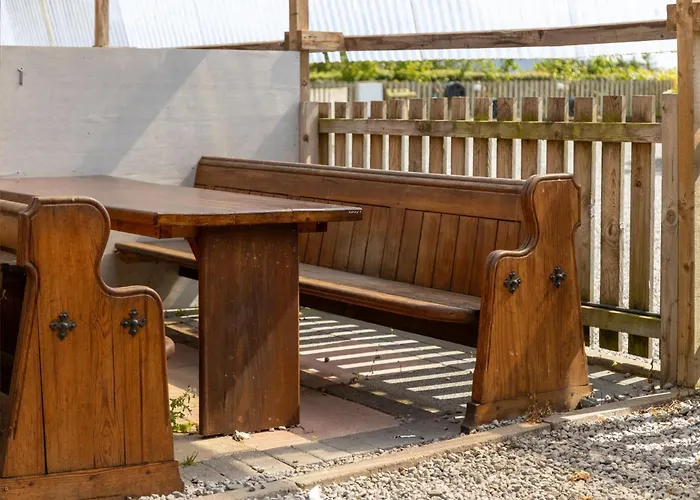 Отель The Kellbank